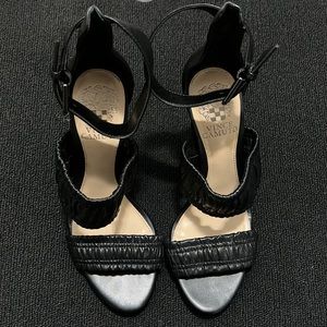Vince Camuto heels size 7M